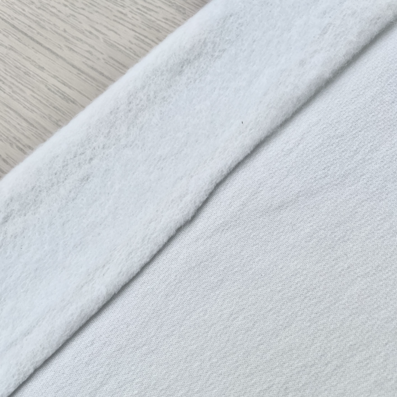 Organick&aacute; počesan&aacute; tepl&aacute;kovina JULA (organic) 250g